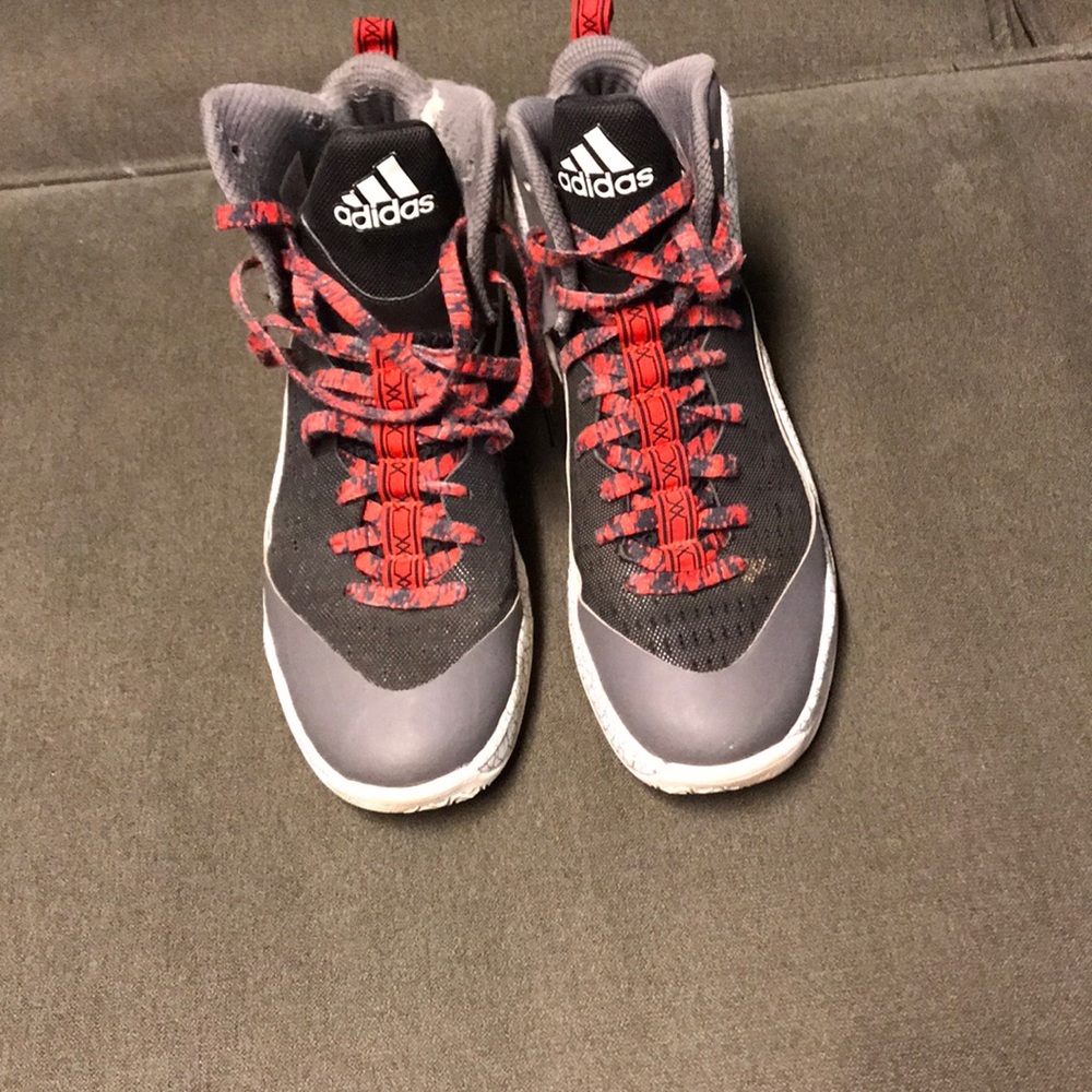Men’s Derrick rose basketball shoes